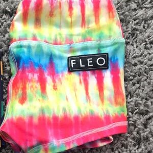 XS Rainbow Tye Die